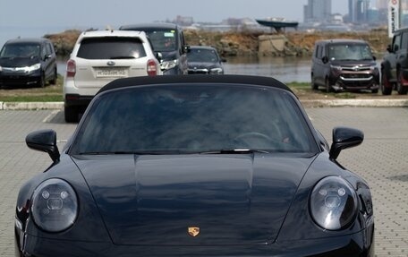 Porsche 911, 2022 год, 17 000 000 рублей, 3 фотография