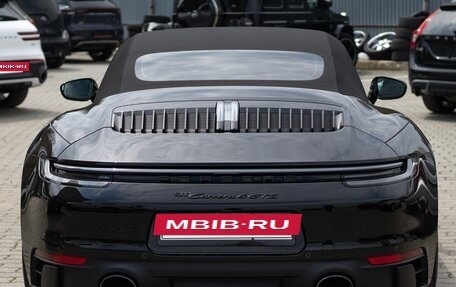 Porsche 911, 2022 год, 17 000 000 рублей, 18 фотография