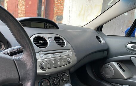 Mitsubishi Eclipse IV рестайлинг, 2005 год, 1 050 000 рублей, 10 фотография