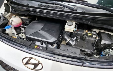 Hyundai Staria, 2022 год, 3 750 000 рублей, 18 фотография