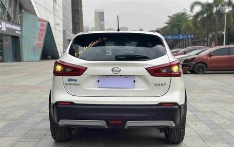 Nissan Qashqai, 2021 год, 1 800 000 рублей, 5 фотография