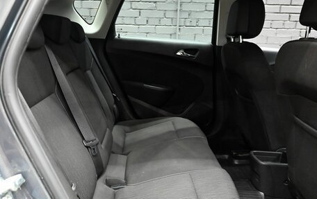 Opel Astra J, 2012 год, 700 000 рублей, 11 фотография