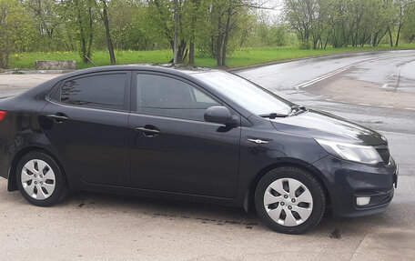 KIA Rio III рестайлинг, 2015 год, 950 000 рублей, 2 фотография