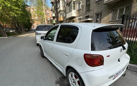 Toyota Vitz, 2001 год, 410 000 рублей, 1 фотография