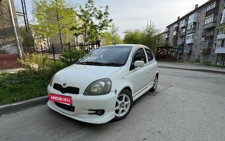 Toyota Vitz, 2001 год, 410 000 рублей, 2 фотография