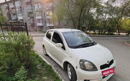 Toyota Vitz, 2001 год, 410 000 рублей, 3 фотография