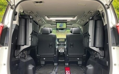 Toyota Alphard III, 2022 год, 2 979 000 рублей, 35 фотография