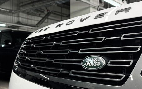 Land Rover Range Rover IV рестайлинг, 2023 год, 14 350 000 рублей, 4 фотография
