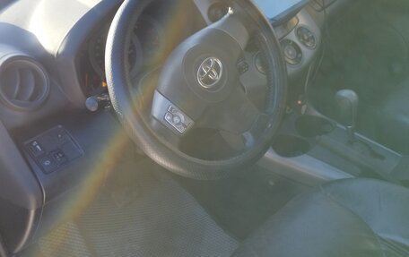Toyota RAV4, 2006 год, 1 575 000 рублей, 19 фотография