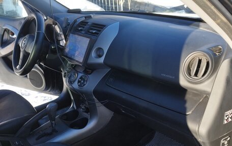 Toyota RAV4, 2006 год, 1 575 000 рублей, 22 фотография