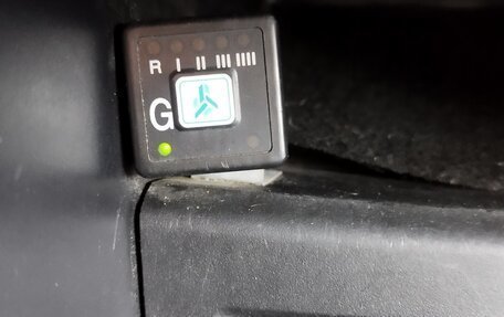 Toyota RAV4, 2006 год, 1 575 000 рублей, 24 фотография
