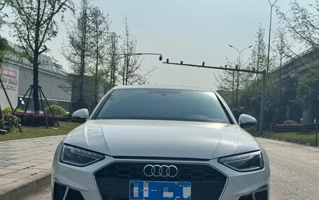 Audi A4, 2021 год, 2 600 000 рублей, 2 фотография