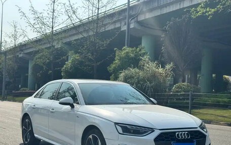 Audi A4, 2021 год, 2 600 000 рублей, 3 фотография