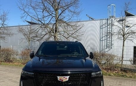 Cadillac Escalade V, 2024 год, 20 180 000 рублей, 2 фотография