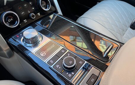 Land Rover Range Rover IV рестайлинг, 2019 год, 14 800 000 рублей, 16 фотография