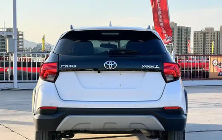 Toyota Yaris XP150 рестайлинг, 2022 год, 1 193 000 рублей, 5 фотография