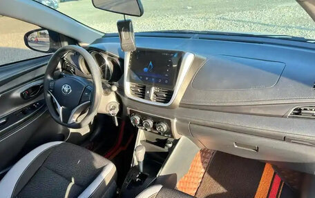 Toyota Yaris XP150 рестайлинг, 2022 год, 1 193 000 рублей, 8 фотография