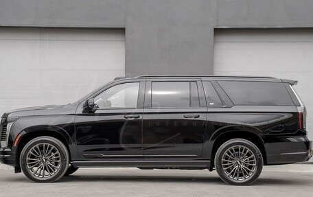 Cadillac Escalade V, 2025 год, 21 530 000 рублей, 5 фотография
