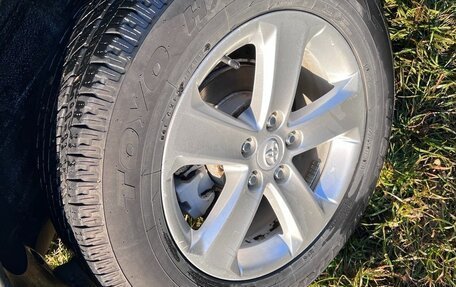 Toyota RAV4, 2013 год, 1 850 000 рублей, 2 фотография