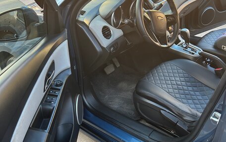 Chevrolet Cruze II, 2014 год, 850 000 рублей, 13 фотография