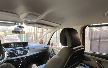 Citroen C4 Picasso II рестайлинг, 2014 год, 1 000 000 рублей, 3 фотография