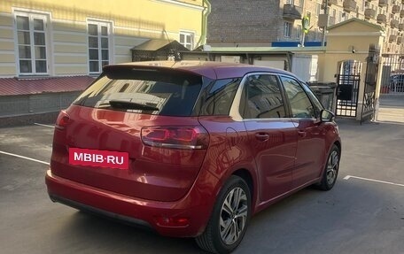 Citroen C4 Picasso II рестайлинг, 2014 год, 1 000 000 рублей, 4 фотография