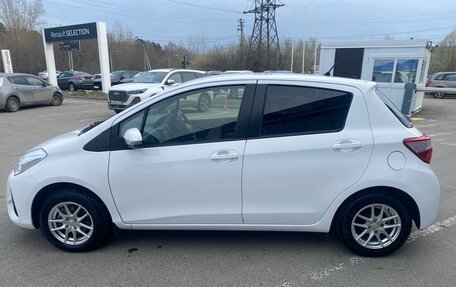 Toyota Vitz, 2017 год, 1 050 000 рублей, 8 фотография