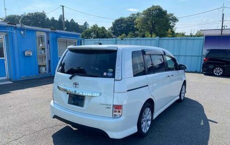 Toyota ISis I, 2017 год, 998 000 рублей, 5 фотография