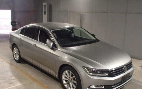 Volkswagen Passat B8 рестайлинг, 2015 год, 1 170 000 рублей, 2 фотография