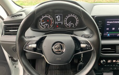 Skoda Rapid II, 2021 год, 1 350 000 рублей, 12 фотография