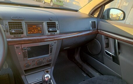 Opel Vectra C рестайлинг, 2004 год, 320 000 рублей, 11 фотография