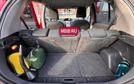 Toyota Yaris III рестайлинг, 2008 год, 665 000 рублей, 7 фотография