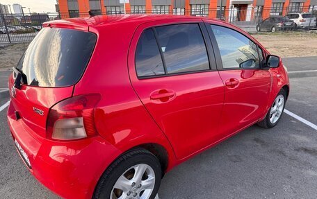 Toyota Yaris III рестайлинг, 2008 год, 665 000 рублей, 11 фотография