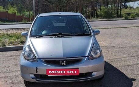 Honda Fit III, 2002 год, 400 000 рублей, 10 фотография