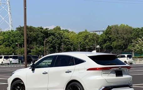 Toyota Harrier, 2021 год, 2 552 000 рублей, 4 фотография