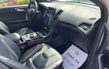 Ford Edge II рестайлинг, 2020 год, 2 600 000 рублей, 7 фотография