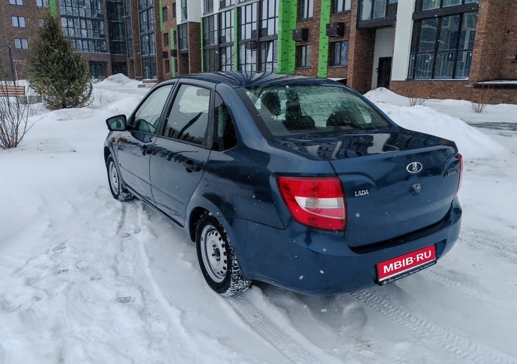 ВАЗ (LADA) Granta I, 2015 год, 617 000 рублей, 1 фотография