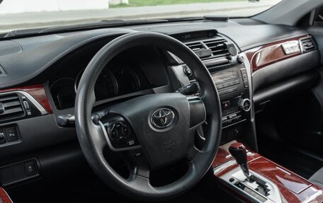 Toyota Camry, 2013 год, 1 790 000 рублей, 15 фотография