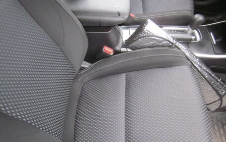 Mitsubishi Outlander III рестайлинг 3, 2018 год, 1 660 000 рублей, 11 фотография