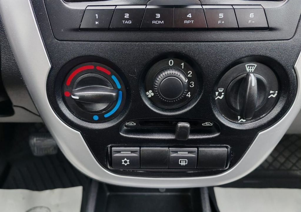 ВАЗ (LADA) Granta I, 2015 год, 617 000 рублей, 8 фотография