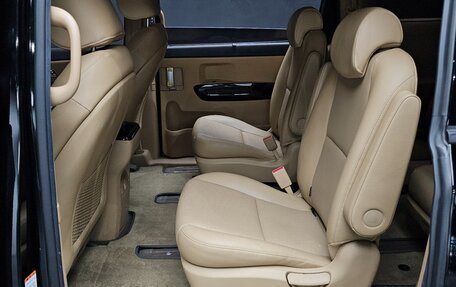 KIA Carnival III, 2020 год, 2 100 000 рублей, 11 фотография