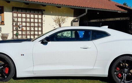 Chevrolet Camaro VI, 2022 год, 9 450 000 рублей, 5 фотография