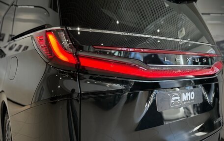 Lexus LM, 2025 год, 16 399 000 рублей, 16 фотография