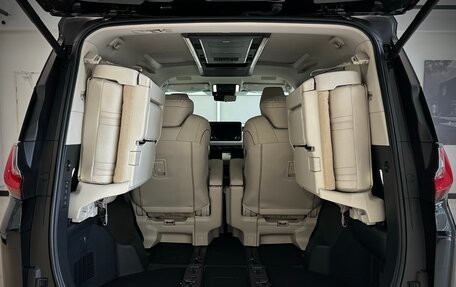 Lexus LM, 2025 год, 16 399 000 рублей, 22 фотография