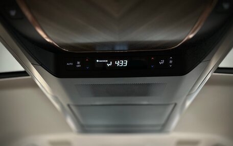 Lexus LM, 2025 год, 16 399 000 рублей, 26 фотография