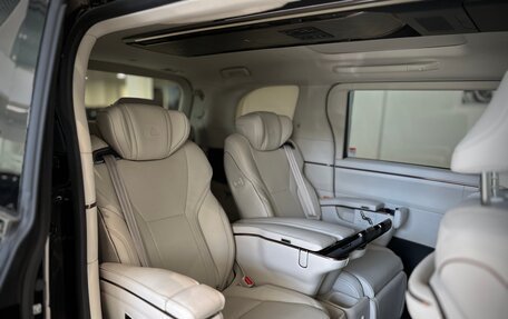 Lexus LM, 2025 год, 16 399 000 рублей, 12 фотография