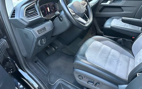 Volkswagen Multivan T6 рестайлинг, 2022 год, 8 100 000 рублей, 7 фотография