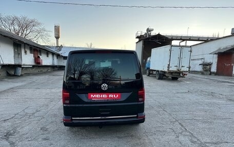 Volkswagen Multivan T6 рестайлинг, 2022 год, 8 100 000 рублей, 2 фотография