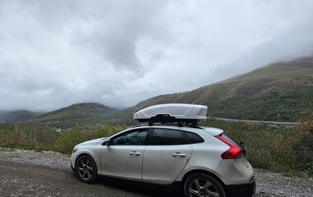 Volvo V40 Cross Country I, 2014 год, 1 350 000 рублей, 2 фотография