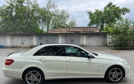Mercedes-Benz E-Класс, 2012 год, 1 669 000 рублей, 6 фотография